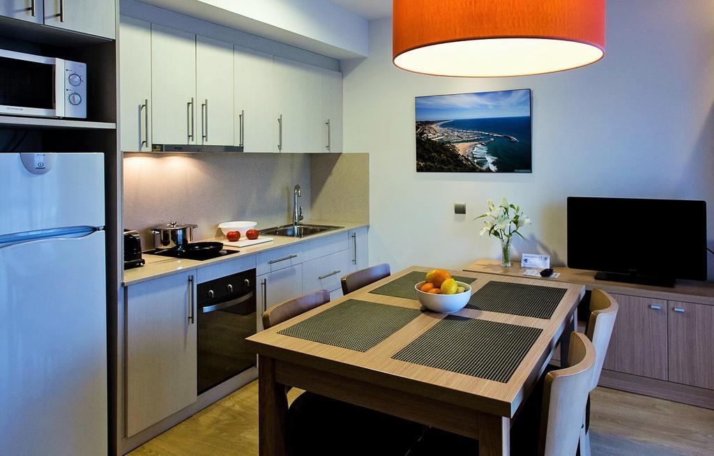 Apartaments Maritim Castelldefels Exterior photo